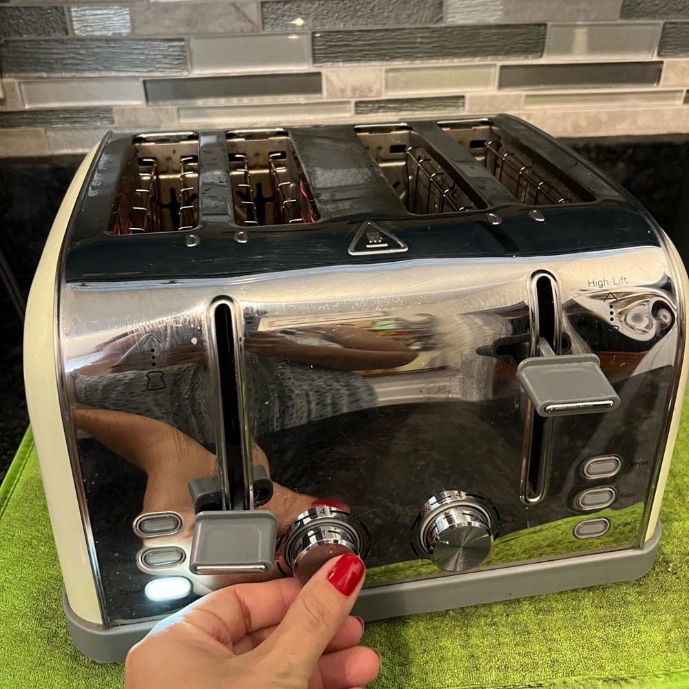 Toaster